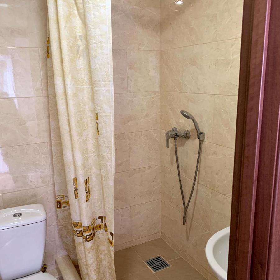 Guest House Santin Tsjornomorsk Eksteriør bilde